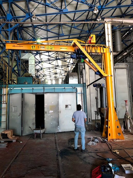 Uzmanlar | Uzmak Vinç Elektronik İnş. Mak. San. ve Tic. Ltd. Şti.