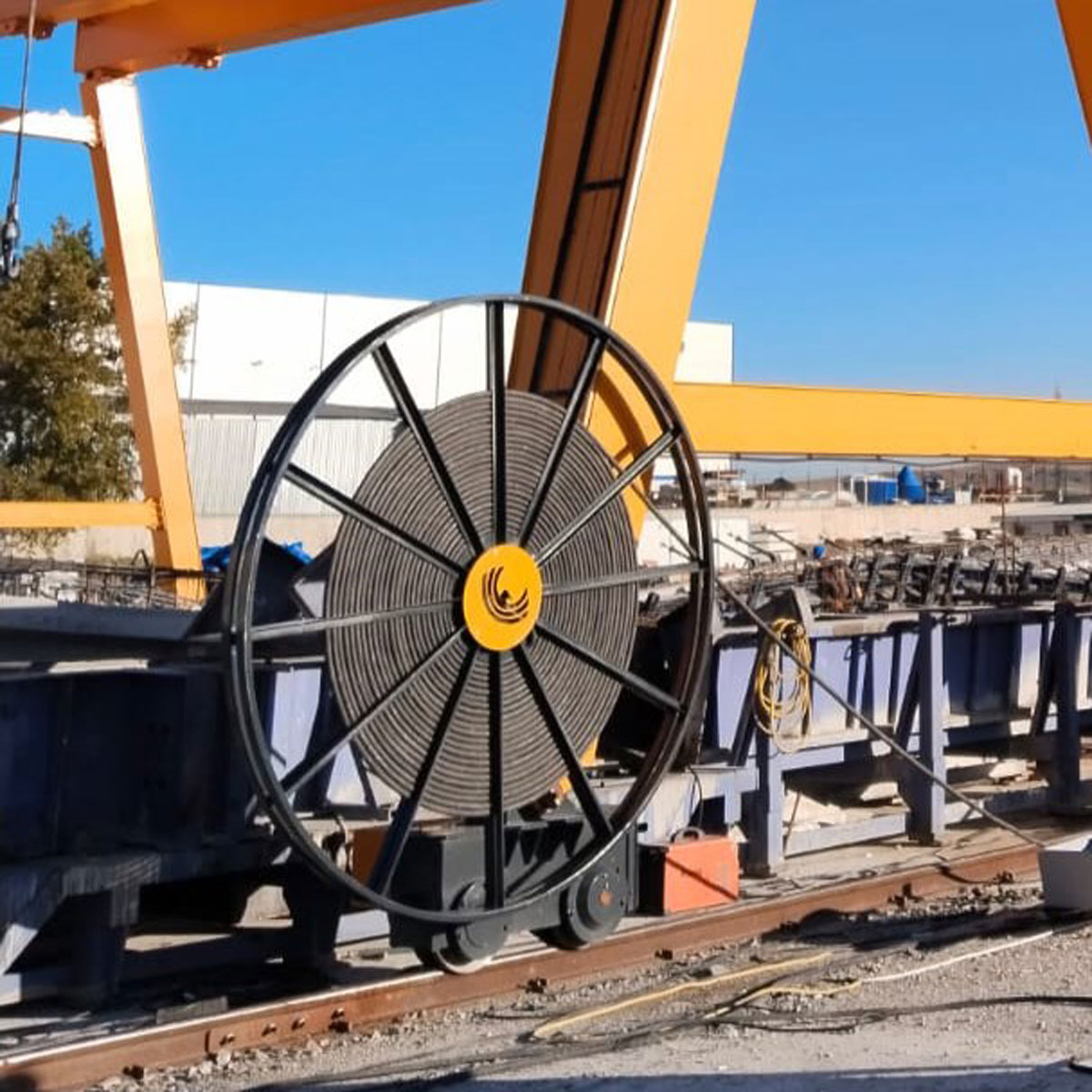 Uzmanlar | Uzmak Vinç Elektronik İnş. Mak. San. ve Tic. Ltd. Şti.